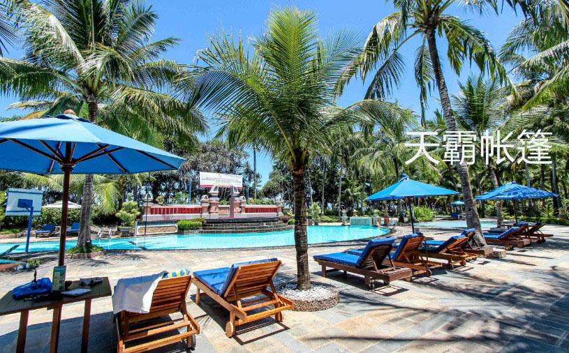 遮陽傘的休閑空間更具有吸引力哦！